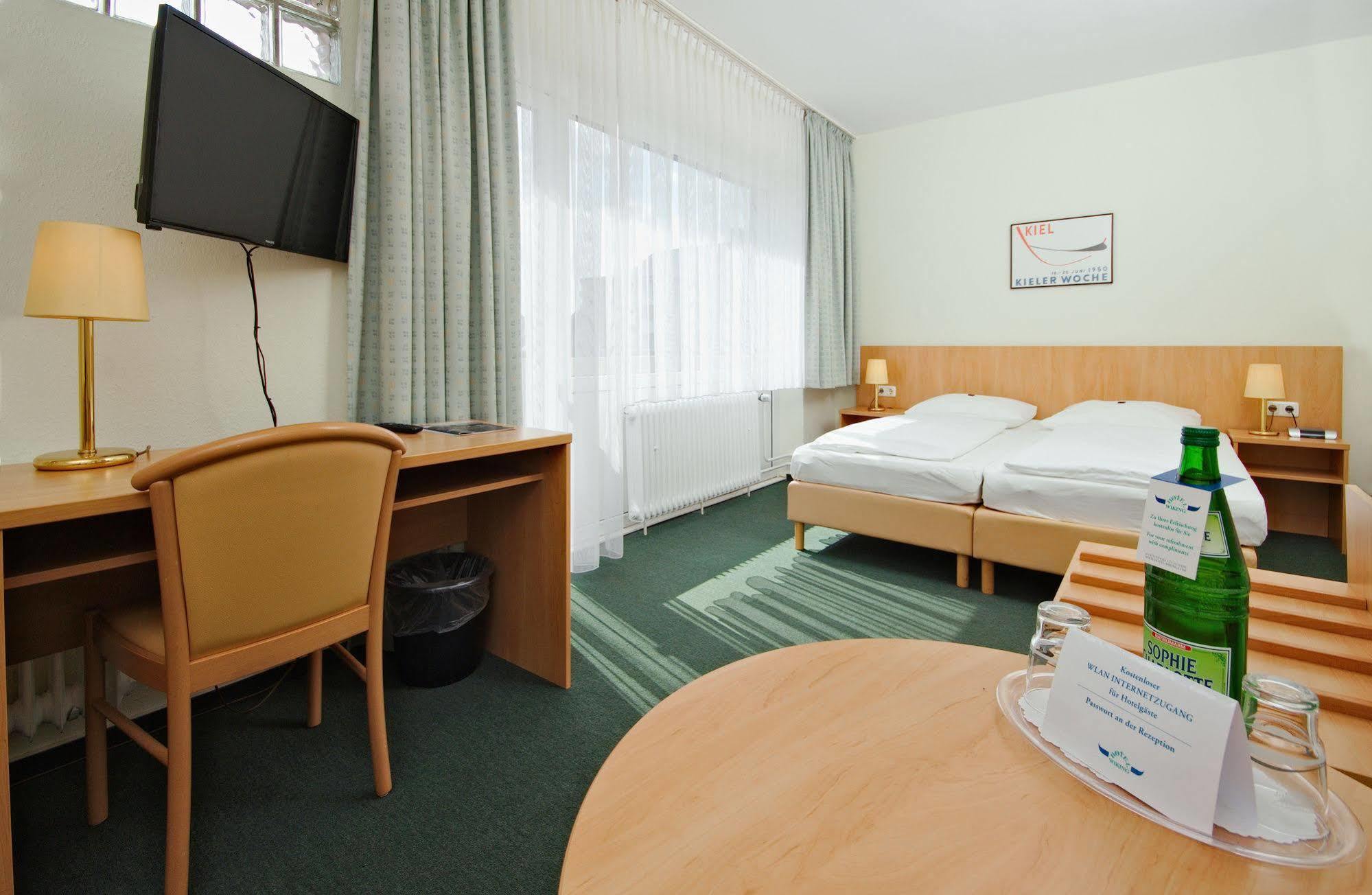 Hotel Wiking Kiel Exterior foto